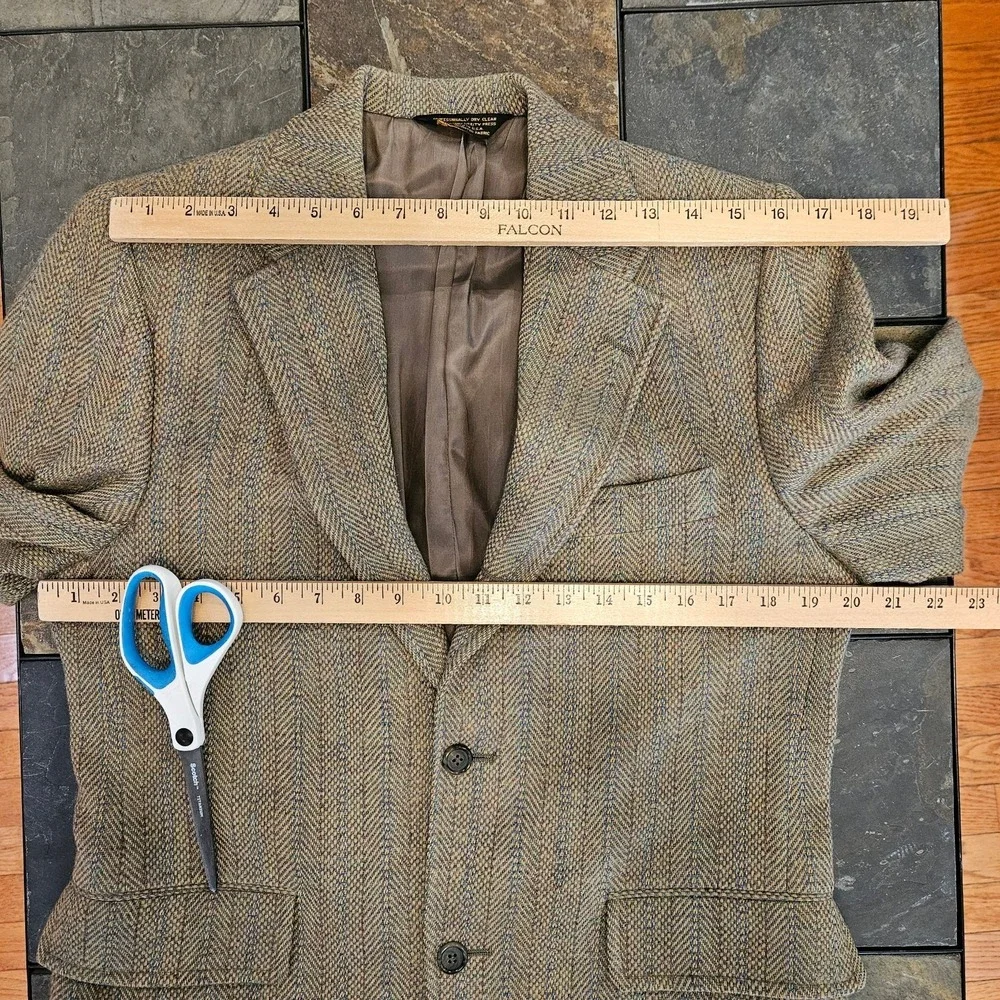 J. Press updated size